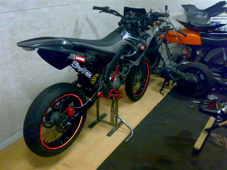 Derbi Senda SM X-treme (Solgt) - lige efter renovation :) billede 14