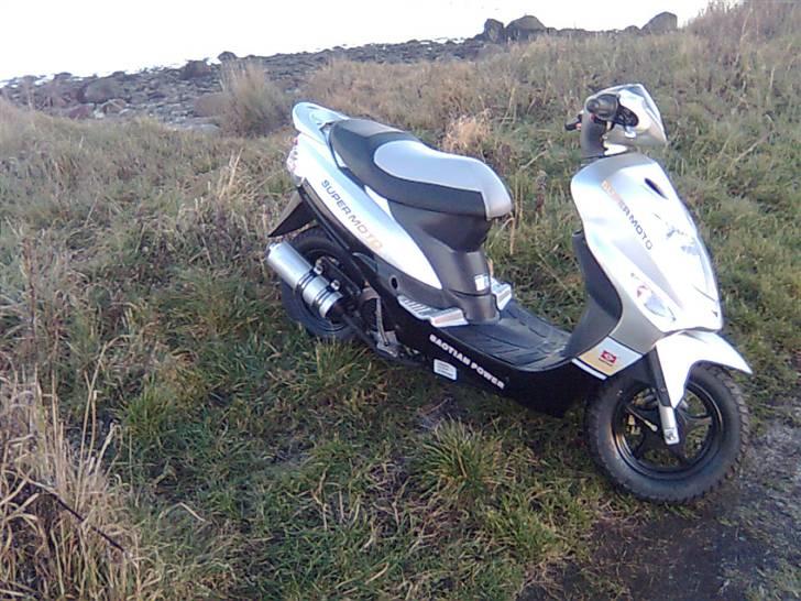 Baotian Supermoto BT49QT-9 (SOLGT billede 12