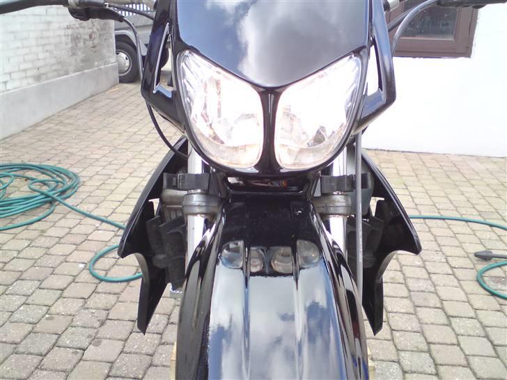 Derbi Senda x-treme (SOLGT) - den er så flotte irl :D billede 3