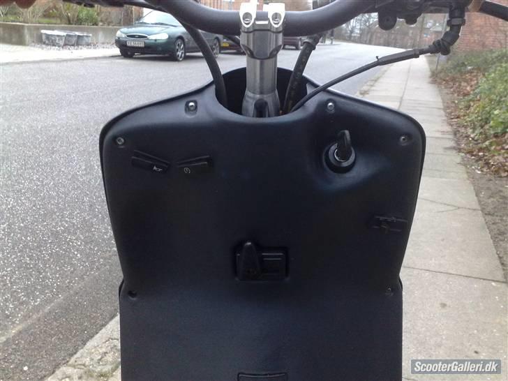 Aprilia Rally AC SD - billedet er teget fra den gamle ejer mikkel =D billede 8