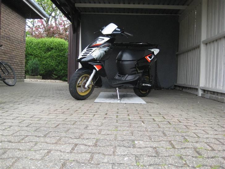 Aprilia sonic S6R AC  - hjemme  billede 18