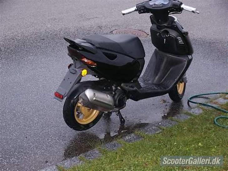 Aprilia Sonic - Solgt :) billede 3