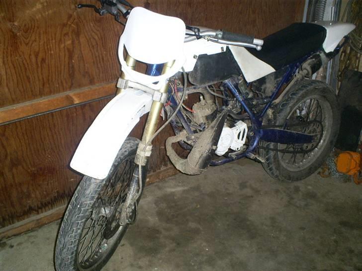 Derbi senda r  solgt billede 1