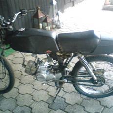 Suzuki samurei solgt