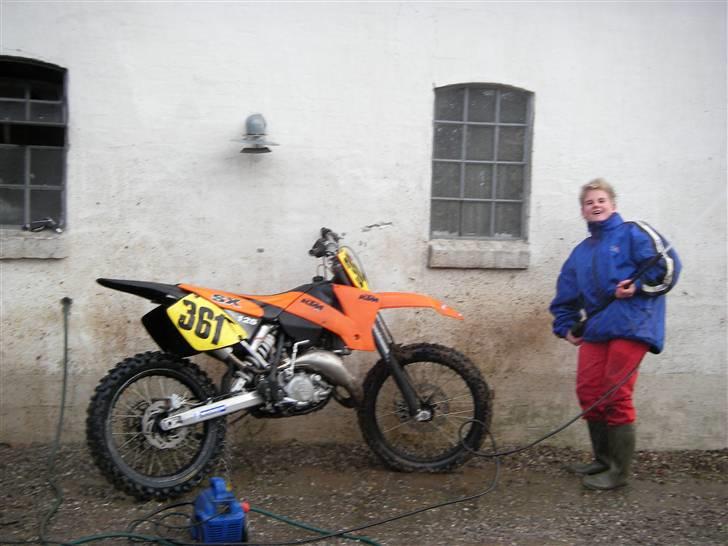 KTM Sx 125 (Solgt):( - Hehe mange tak for hjælpen jens, den blev fin! billede 13