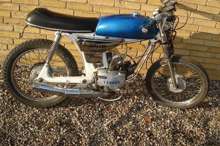 Yamaha 4 gear SOLGT billede 2