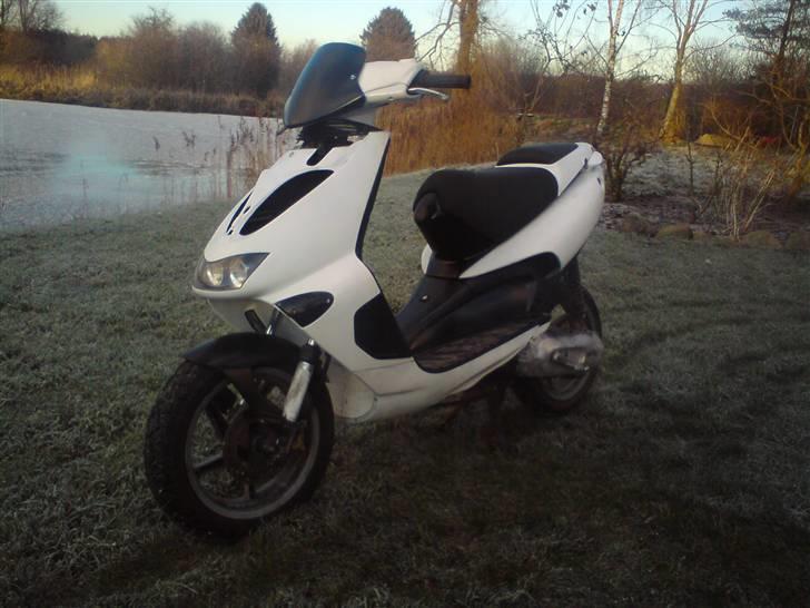 Aprilia Sr 50 AC SD TILSALG!! billede 2