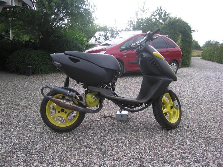 Aprilia Sonic/aerox LC  billede 2