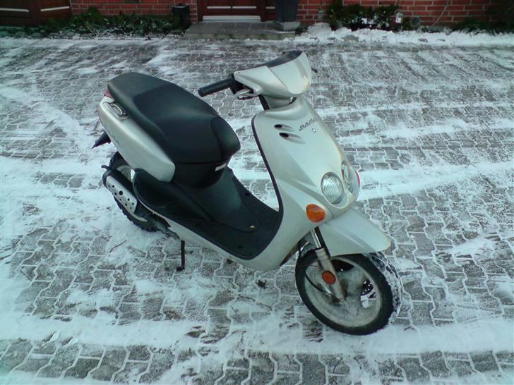 Yamaha Neos billede 1