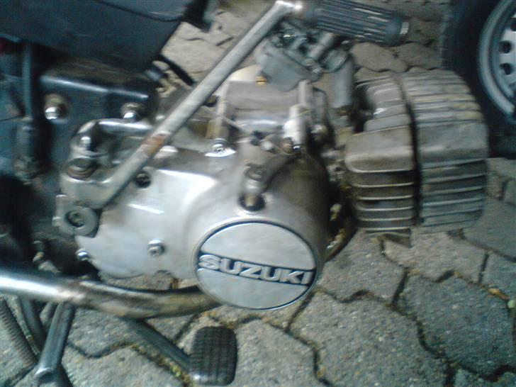 Suzuki samurei solgt billede 4