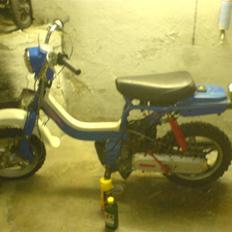 Suzuki Fz'er 50 (SOLGT)