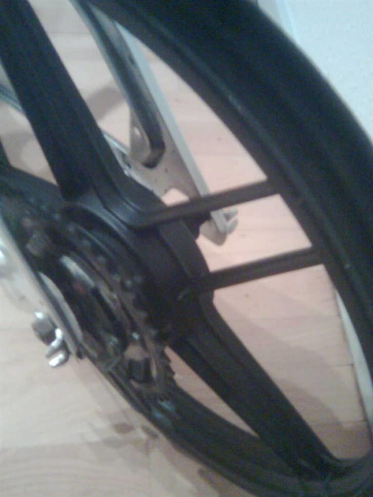 Puch e50 k |BYTTET| - den er bare flot den fælg<3 billede 10