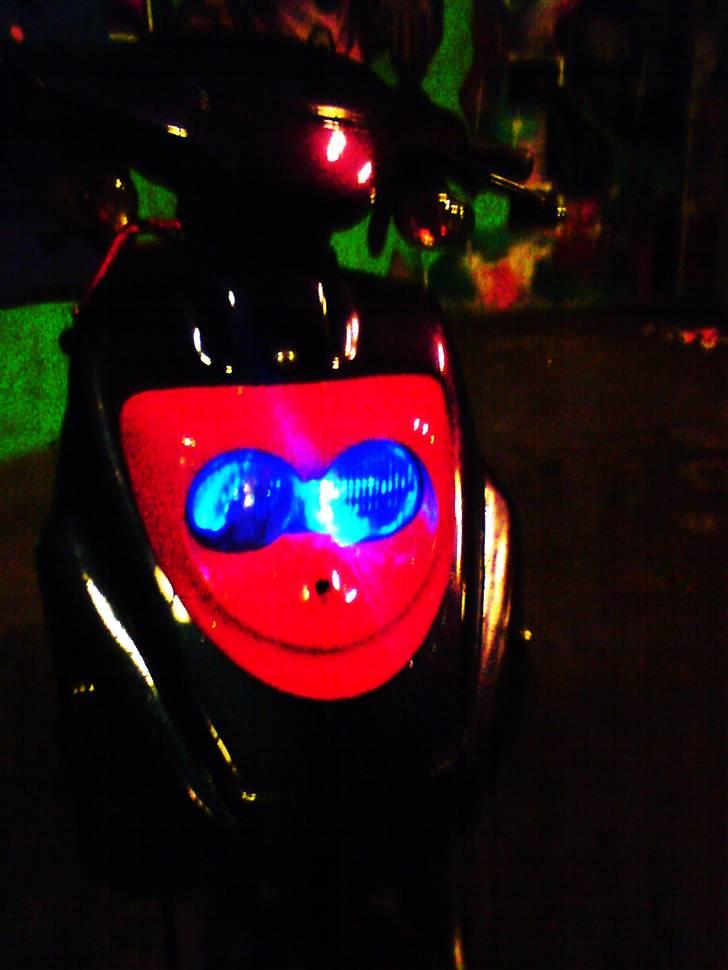 PGO Hot 50 - Kvickly Kælder Sønderborg 1; Positionslys billede 3