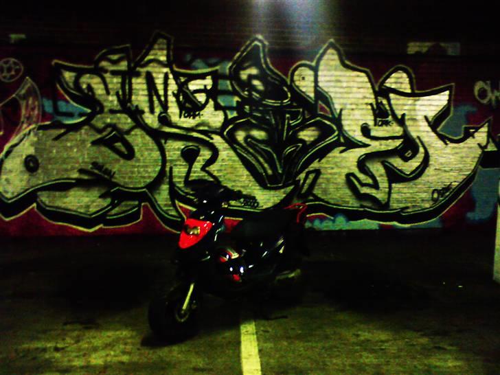 PGO Hot 50 - Kvickly Kælder Sønderborg 1; Hitman billede 5