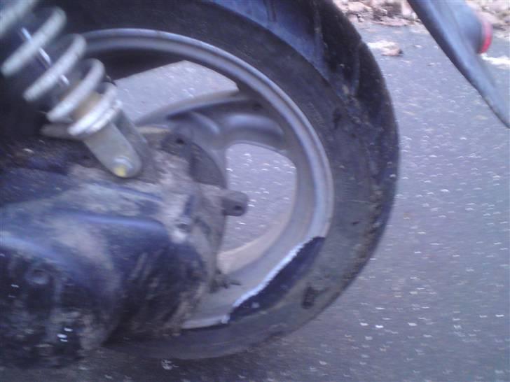 Peugeot vivacity total smadret billede 4