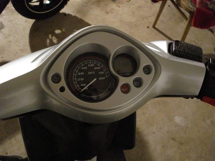 Yamaha jogR byttet til sort fs billede 4