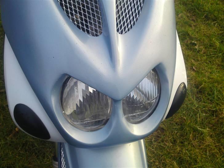 Yamaha neos billede 1