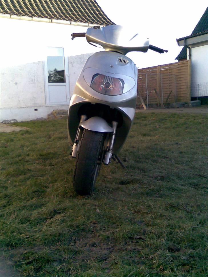 Daelim S Five (solgt) billede 6