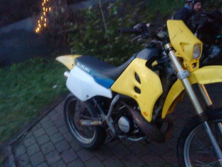 Suzuki RMX byttet til jog FS - FØR! billede 2
