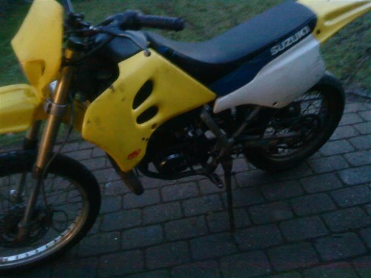Suzuki RMX byttet til jog FS - FØR! billede 4