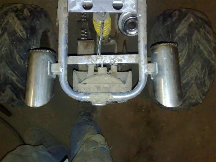 MiniBike 110cc ATV (solgt) - i gang med at lave udstødning billede 7