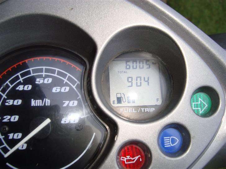 Yamaha Jog r//solgt// billede 8