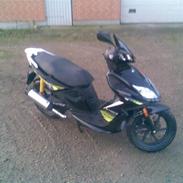 Kymco super 8