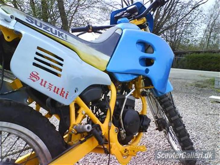 Suzuki RMX // billede 3