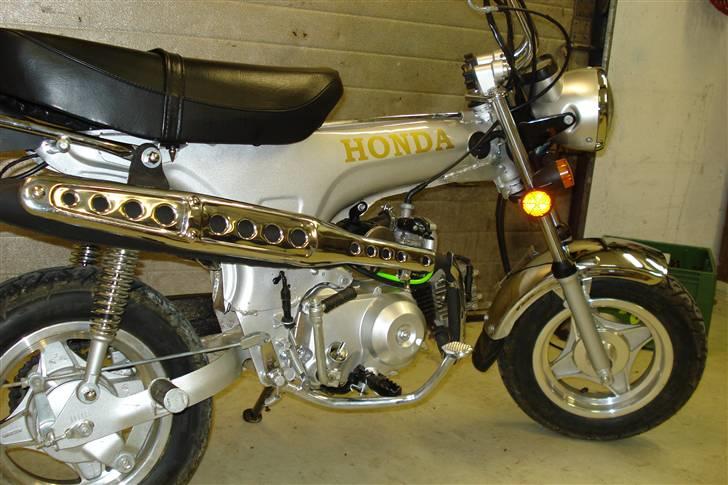 Honda DAX kopi (BYTTET) billede 1