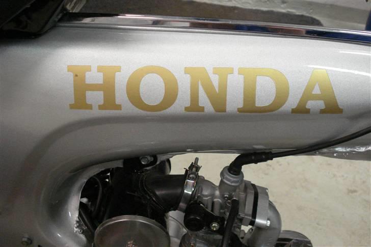 Honda DAX kopi (BYTTET) billede 2