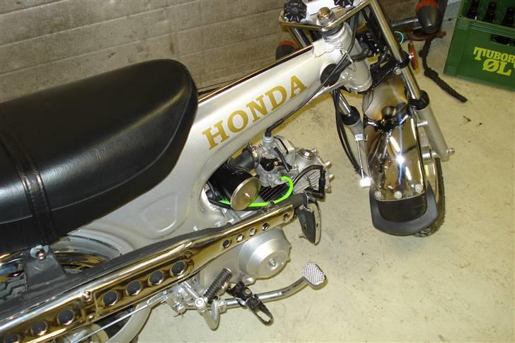 Honda DAX kopi (BYTTET) billede 4
