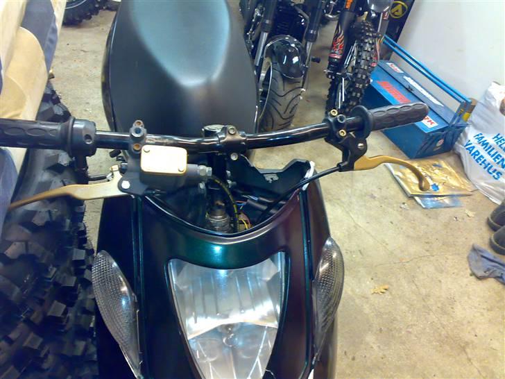 Aprilia Sonic MHR LC /SOLGT/ - Guld greb og guld bremsevæskedæksel billede 10