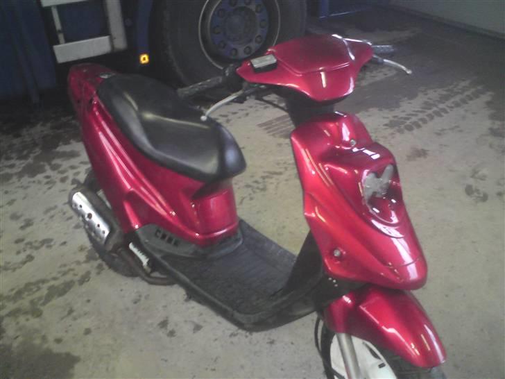 PGO Hot 50 (SOLGT) billede 2