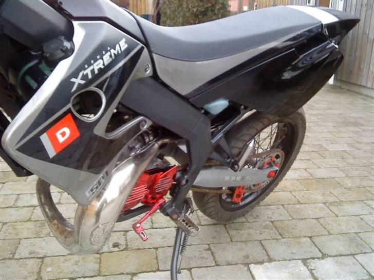 Derbi senda sm Xtreme SOLGT billede 2