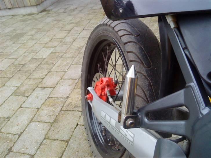 Derbi senda sm Xtreme SOLGT - custum made bag fodhviler i begge sider :P .   made by morten c  billede 4