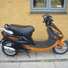 Kymco fever zx 50(solgt 5300kr)
