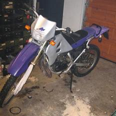 Suzuki RMX 