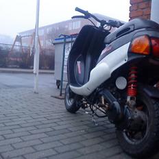 Piaggio zip nu (solgt)