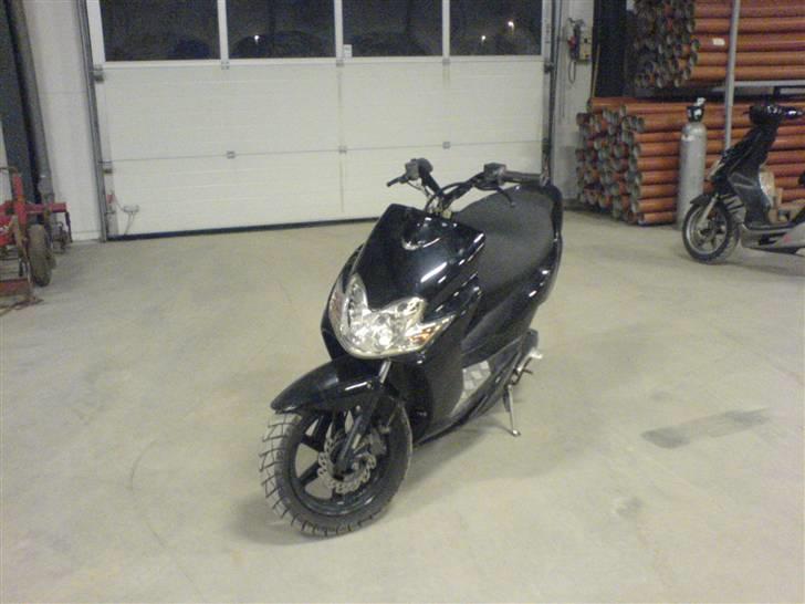 Yamaha Jog R - Solgt - skulle lige prøve std bart for sjov billede 6