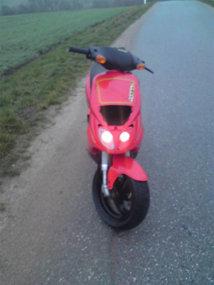 Piaggio NRG MC2 lc solgt billede 4