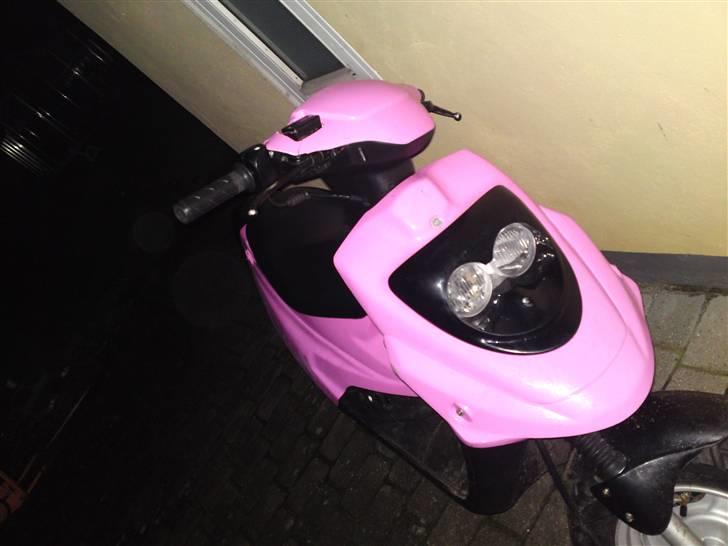 PGO hot 50 (solgt) - min hot med porno skjolde :D HAHA grinern billede 5