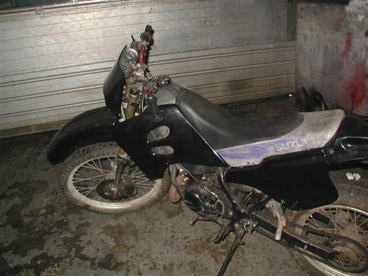 Suzuki rmx solget billede 1