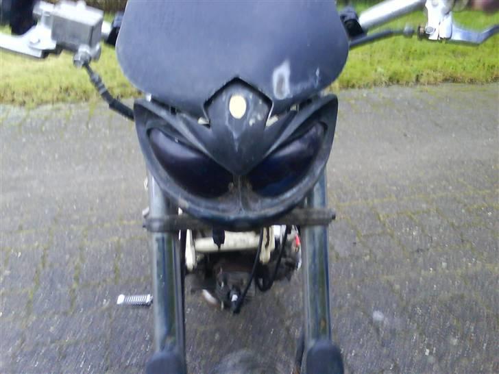 Suzuki Street magic.(SOLGT) - min ssm :)  den får andre skjolde på i morgen, mine lilla skjolde fra min anden ssm billede 5