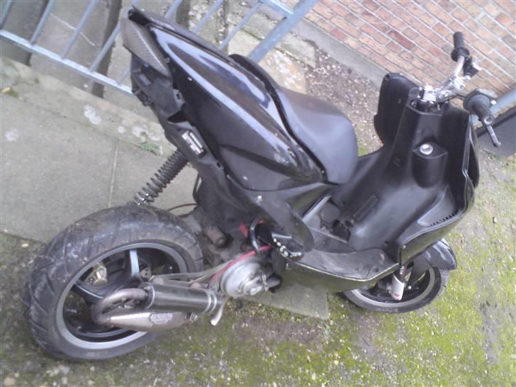 Yamaha aerox lc dd evo 2 STJÅLET billede 4