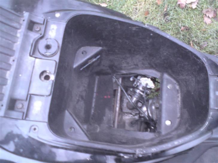 Yamaha aerox lc dd evo 2 STJÅLET billede 15