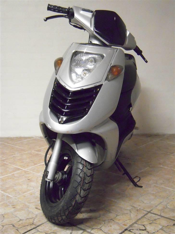Aprilia Sonic  billede 1