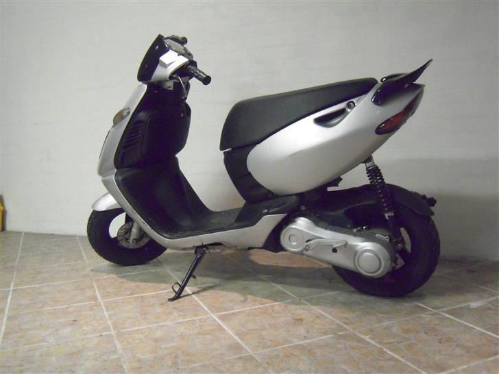 Aprilia Sonic  billede 2