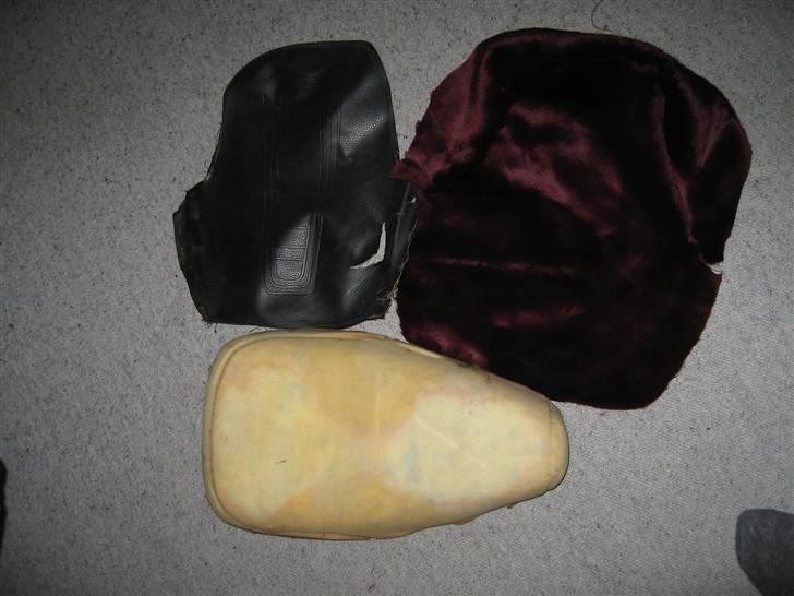 Suzuki Fz50 [Projekt 09] - sædet hvor der skal nyt plys på. billede 17