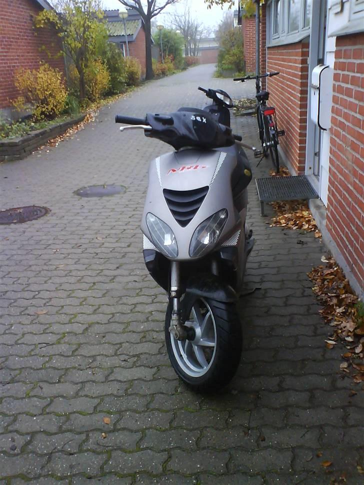 Piaggio nrg power dt - solgt billede 2
