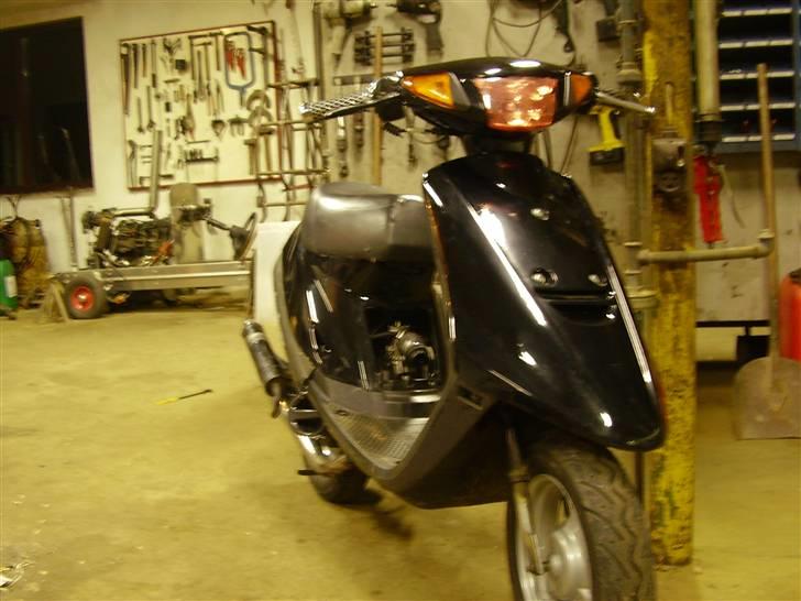 Yamaha jog fs BYTTET billede 2